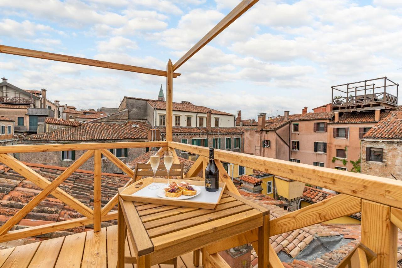 Nikki House Lägenhet Venedig Exteriör bild