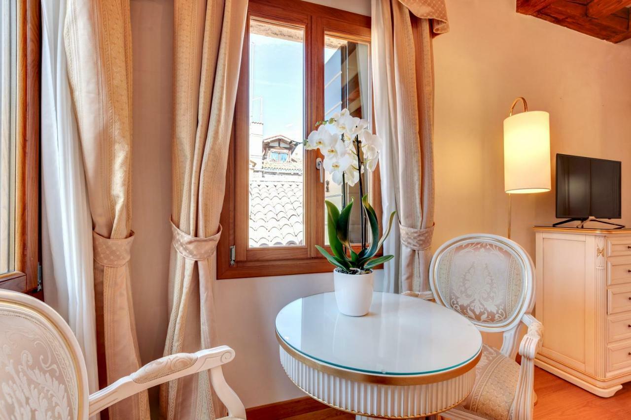 Nikki House Lägenhet Venedig Exteriör bild