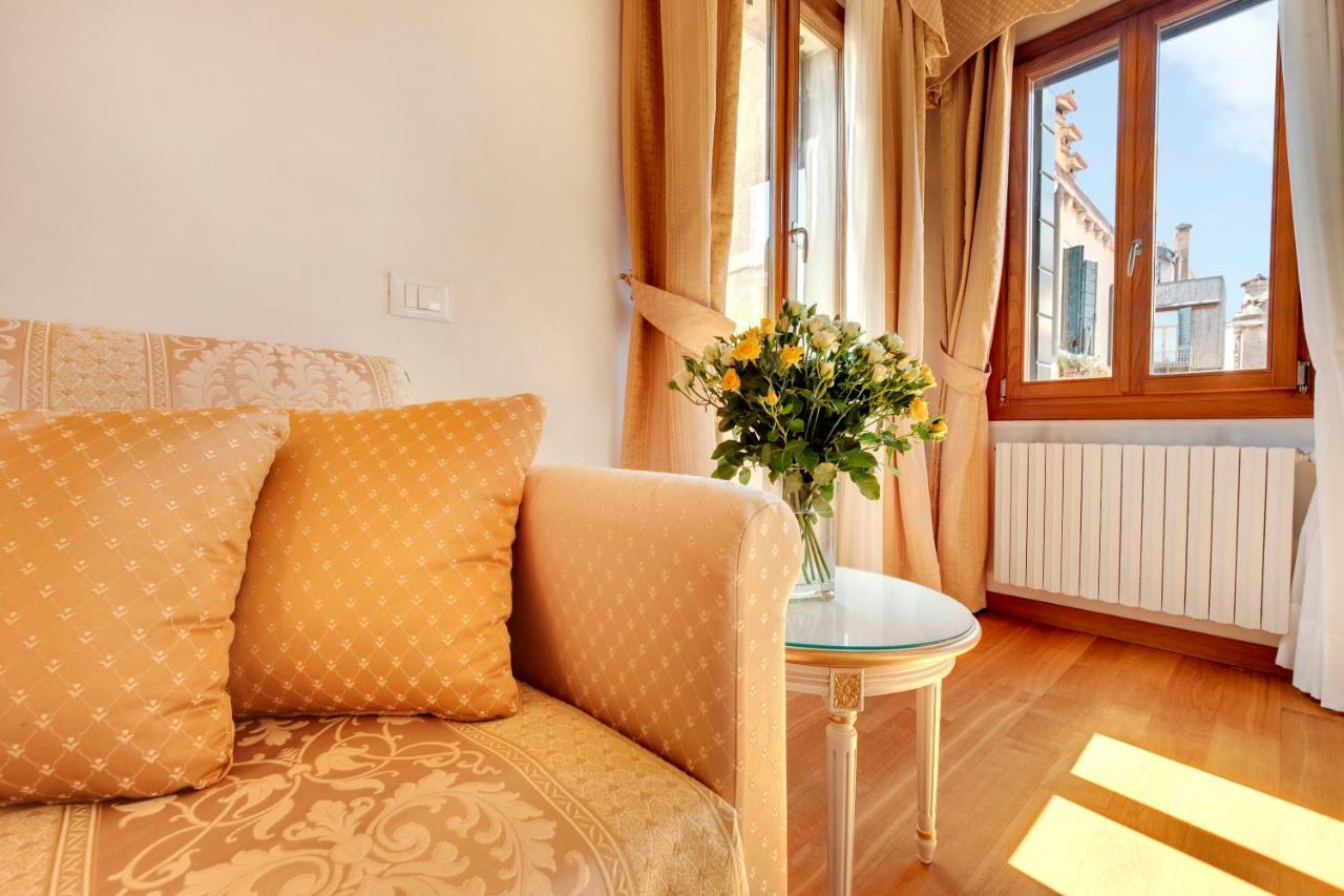 Nikki House Lägenhet Venedig Exteriör bild