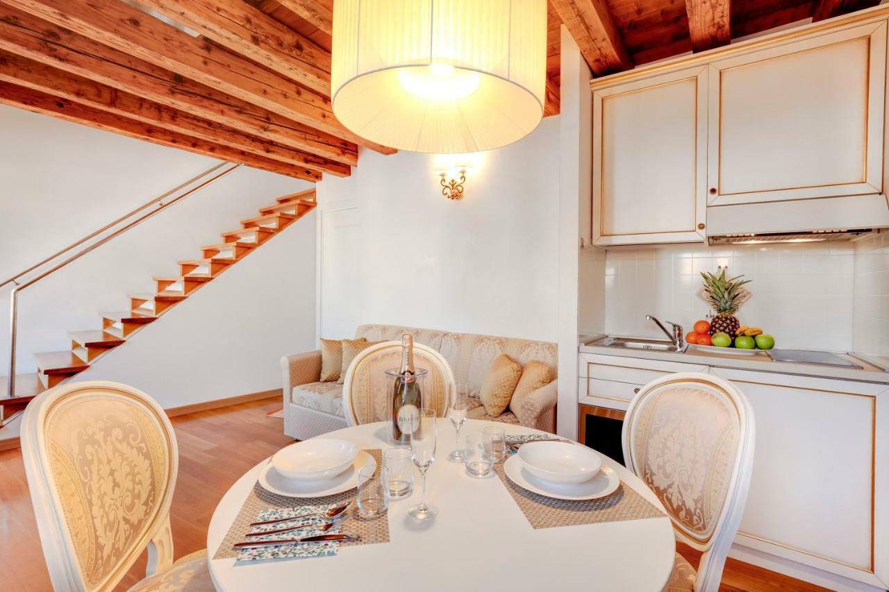 Nikki House Lägenhet Venedig Exteriör bild