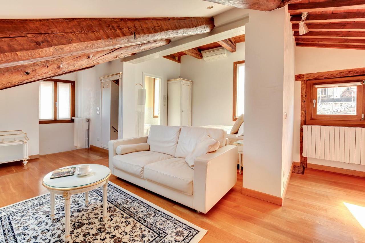 Nikki House Lägenhet Venedig Exteriör bild
