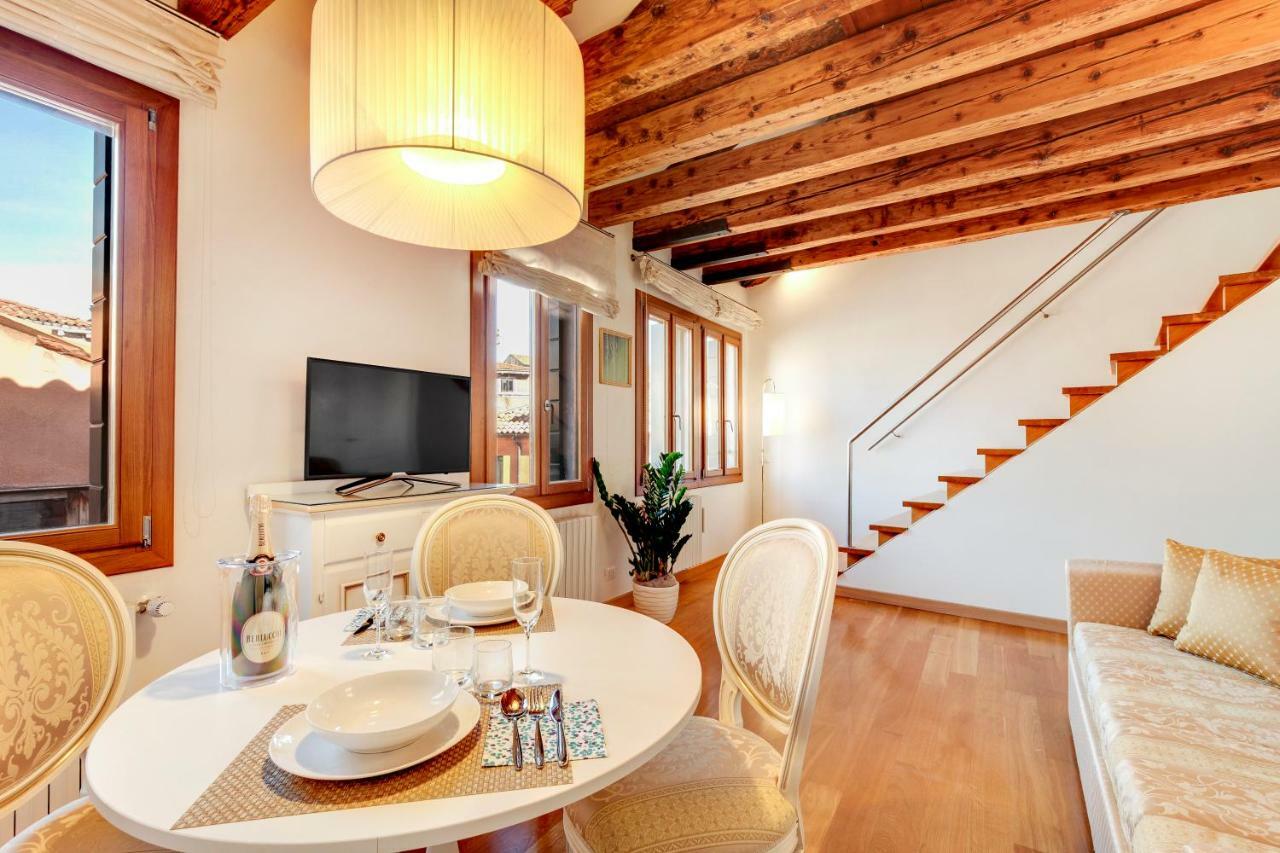 Nikki House Lägenhet Venedig Exteriör bild