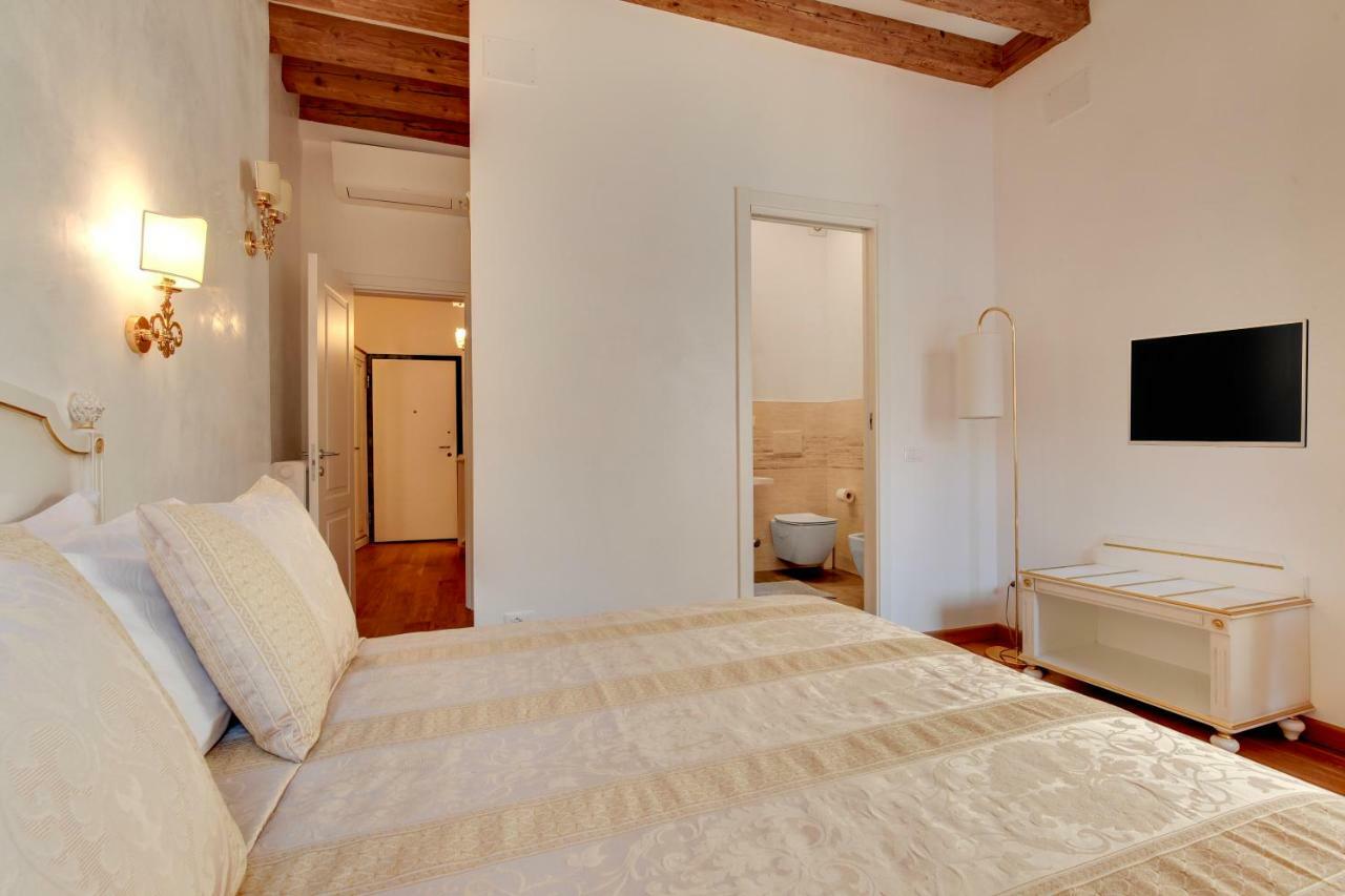 Nikki House Lägenhet Venedig Exteriör bild