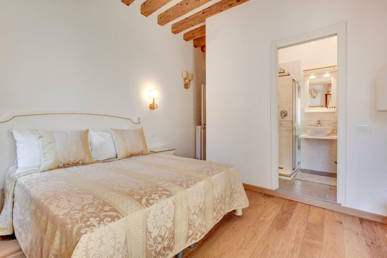 Nikki House Lägenhet Venedig Exteriör bild