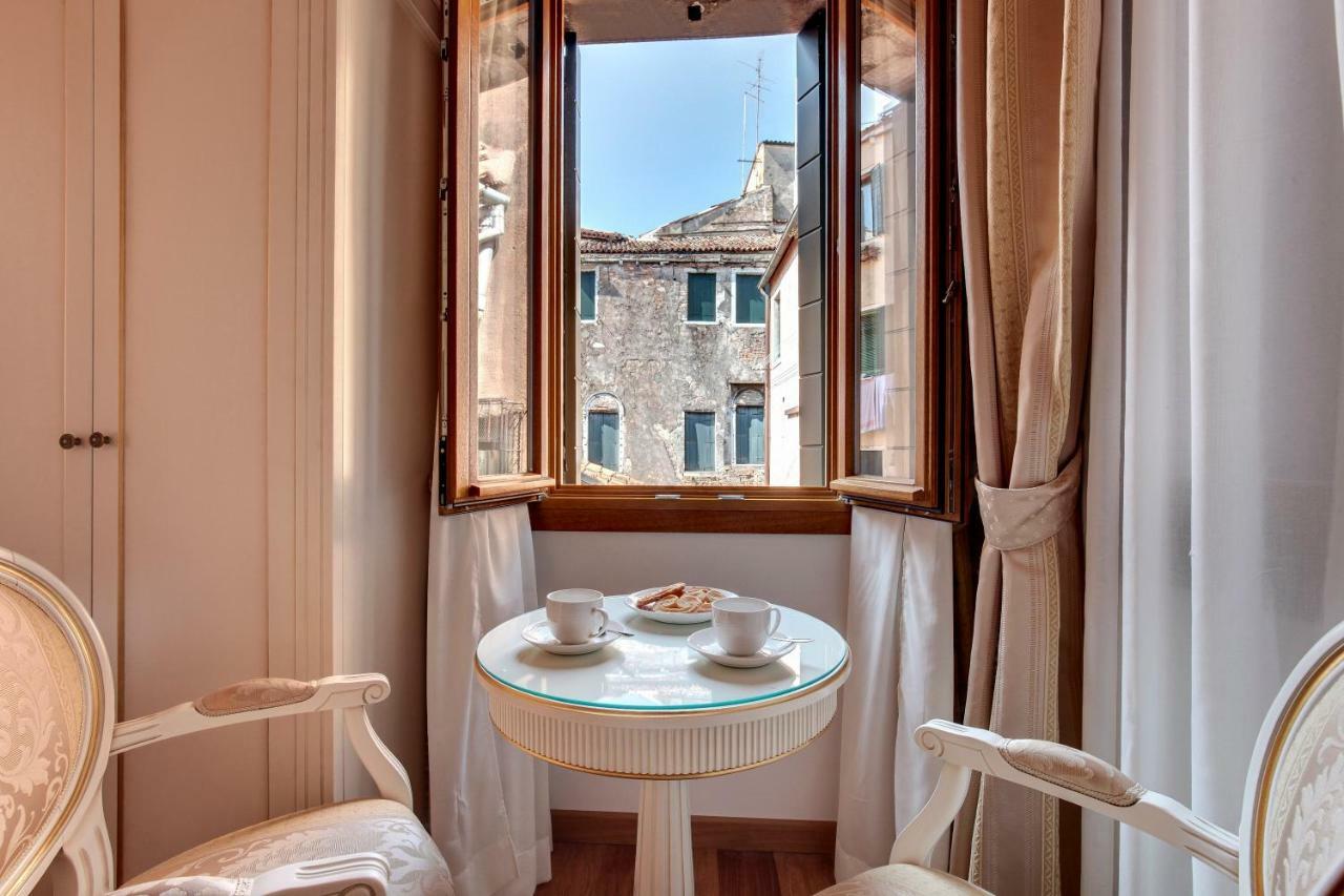 Nikki House Lägenhet Venedig Exteriör bild