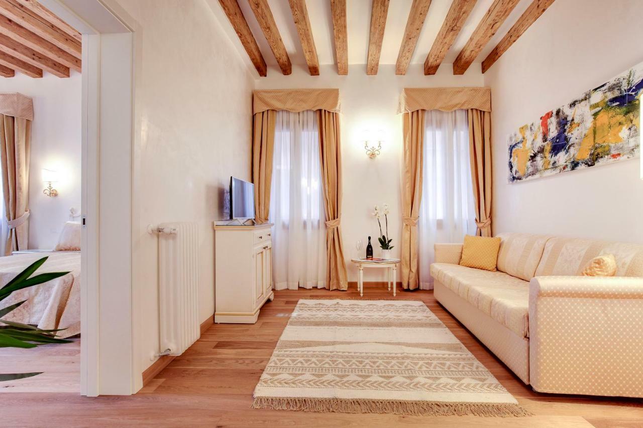 Nikki House Lägenhet Venedig Exteriör bild